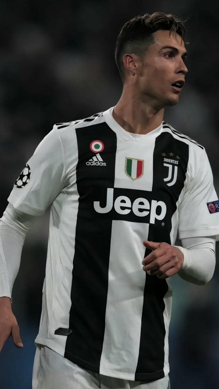 Hình nền bóng đá đẹp Ronaldo