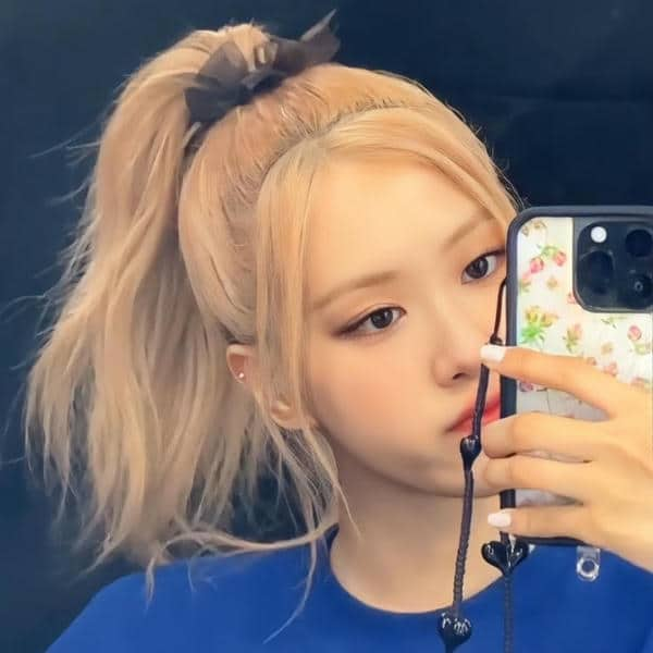 Rosé Blackpink avatar đẹp